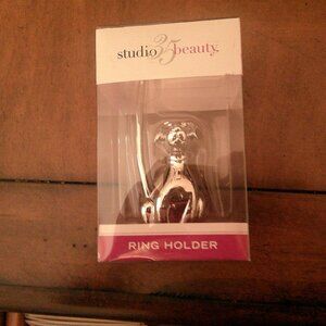 Silver Tone Metal Ring Holder Sitting DOG PUP with Rhinestone eyes 3.75" tall